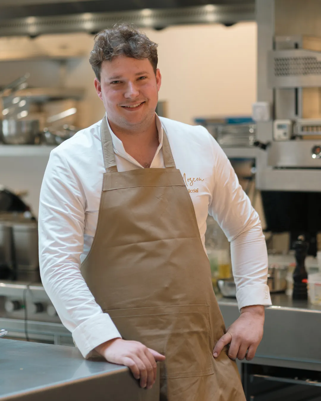 Chef Nicolaï Vanquickelberghe in de keuken van Moscou